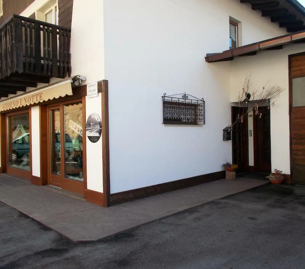 Balcone Sulle Dolomiti Apartment Comelico Superiore Italy